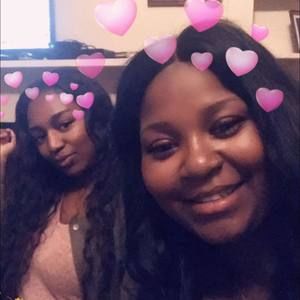 Meet your Posher, Sheyatta